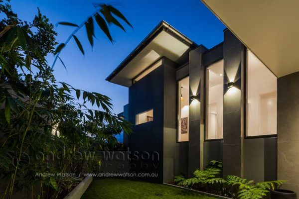 Exterior image of garden courtyard in a Bluewater residence, Cairns