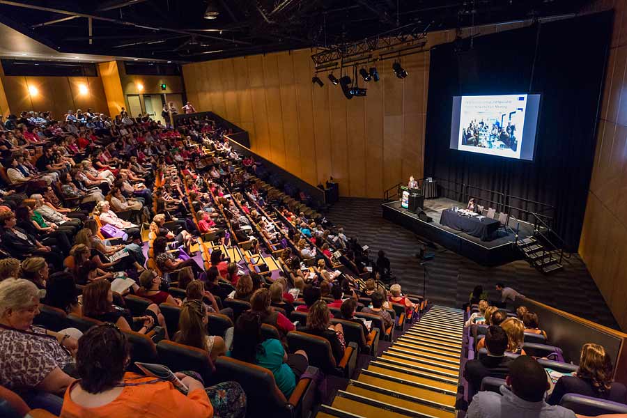 Image of plenary session at CNSA Annual Annual Congress in Cairns