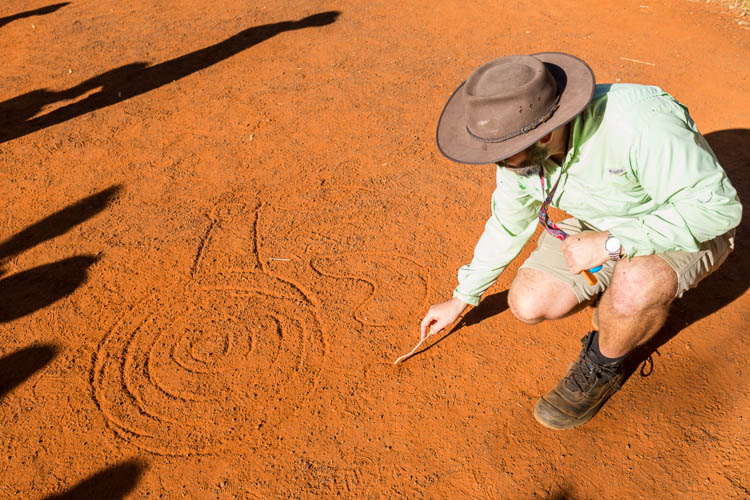 Image of Uluru outback guide