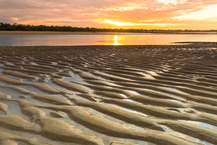 Image of sand flats at Sunset Bay beach, Mackay