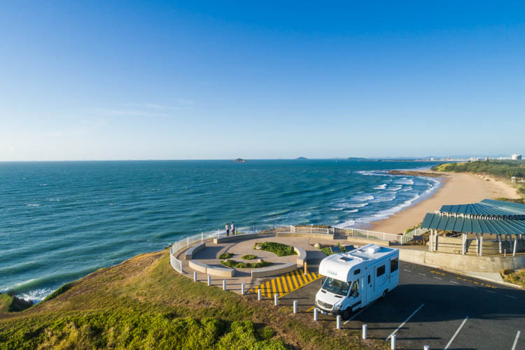 Image of campervan parked at Lamberts Lookout in Mackay