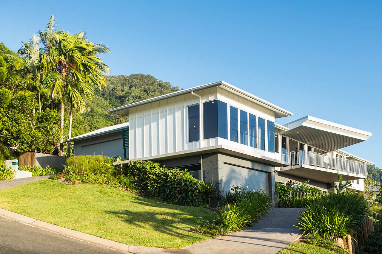 Exterior of the Strutton House built on a hillside overlooking Cairns